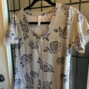 Lularoe Christy T